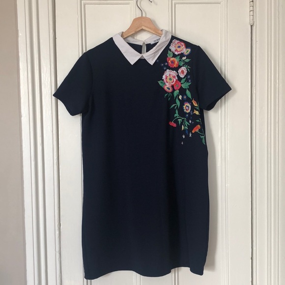 Zara Navy embroidered dress - Picture 1 of 4